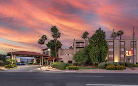 Best Western Plus Scottsdale Thunderbird Suites